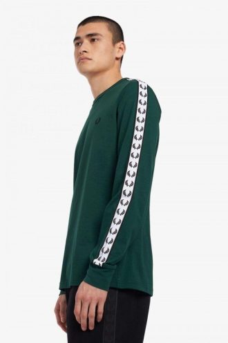 Langarm-T-Shirts mit Klebeband