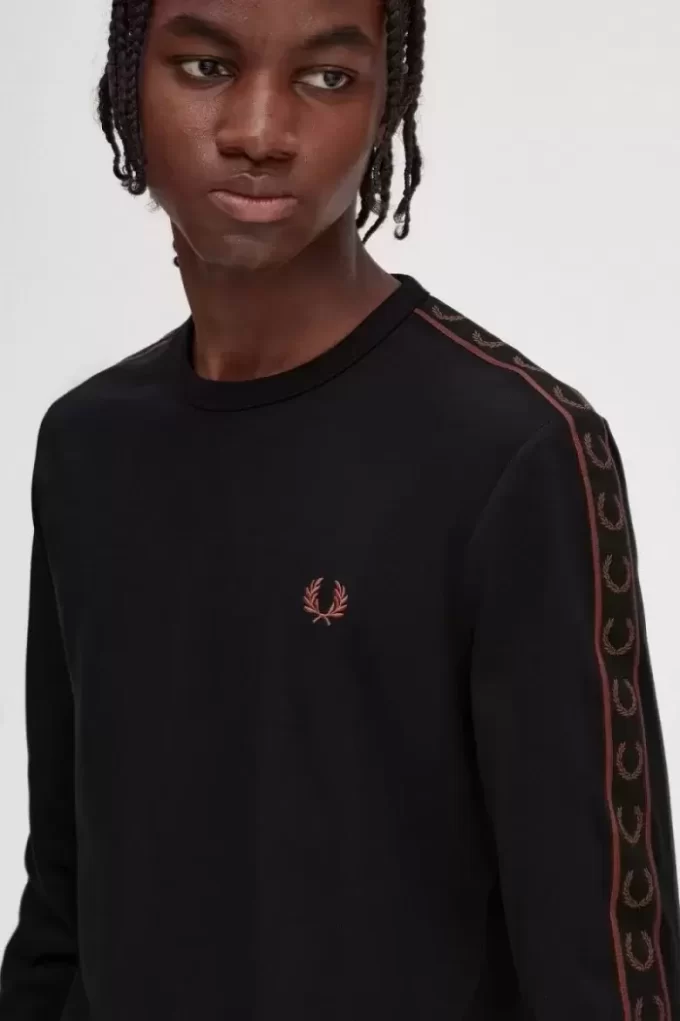 Langärmliges Herren-T-Shirt mit Klebestreifen