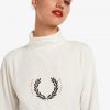 Lorbeerkranz Rollkragen T Shirts
