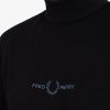 Marken-T-Shirts mit hohem Kragen