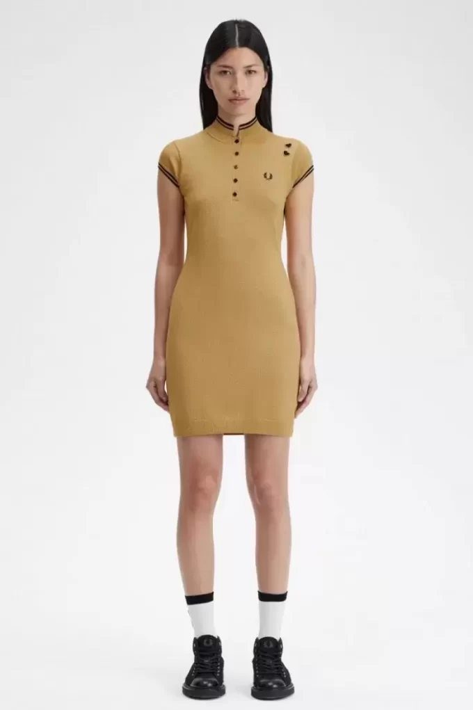 Metallic-Strickkleid für Damen 1964