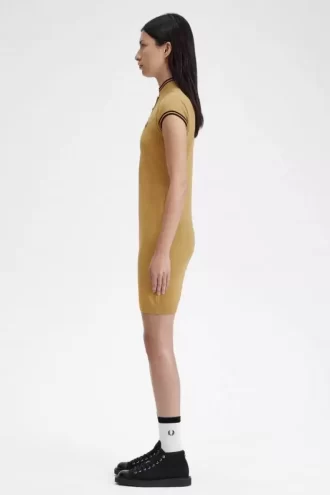 Metallic-Strickkleid für Damen 1964