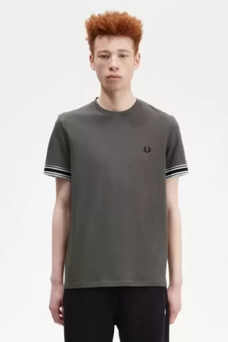 Piqué-T-Shirt mit auffälligen Streifen für Herren