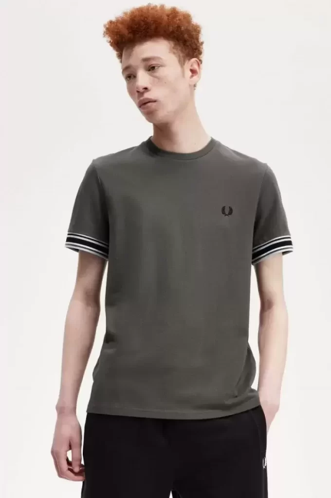 Piqué-T-Shirt mit auffälligen Streifen für Herren
