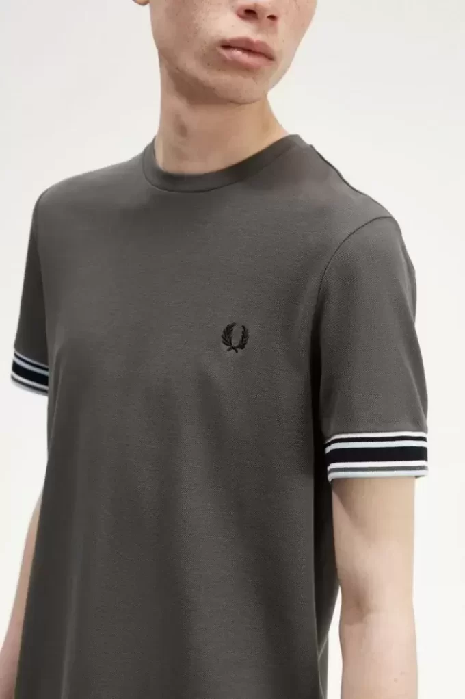 Piqué-T-Shirt mit auffälligen Streifen für Herren