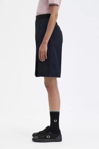 Plissierte Damen-Shorts