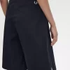 Plissierte Damen-Shorts