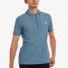 Poloshirts mit geripptem Kragen