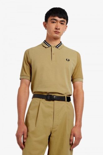 Poloshirts mit Raglanärmeln