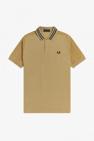 Poloshirts mit Raglanärmeln