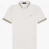 Poloshirts mit Reißverschluss am Kragen