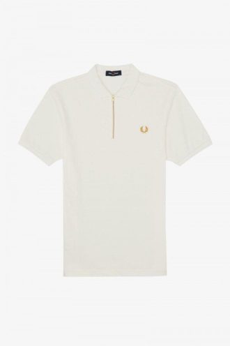 Poloshirts mit Reißverschluss am Kragen