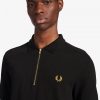 Poloshirts mit Reißverschluss am Kragen