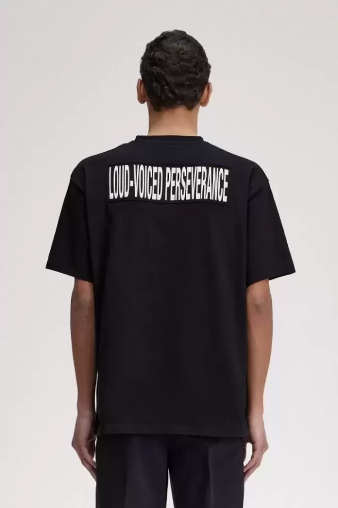 Relaxed Herren T-Shirt mit Aufdruck und Patch