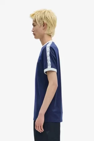 Ringer-T-Shirt mit Aufnäher für Herren