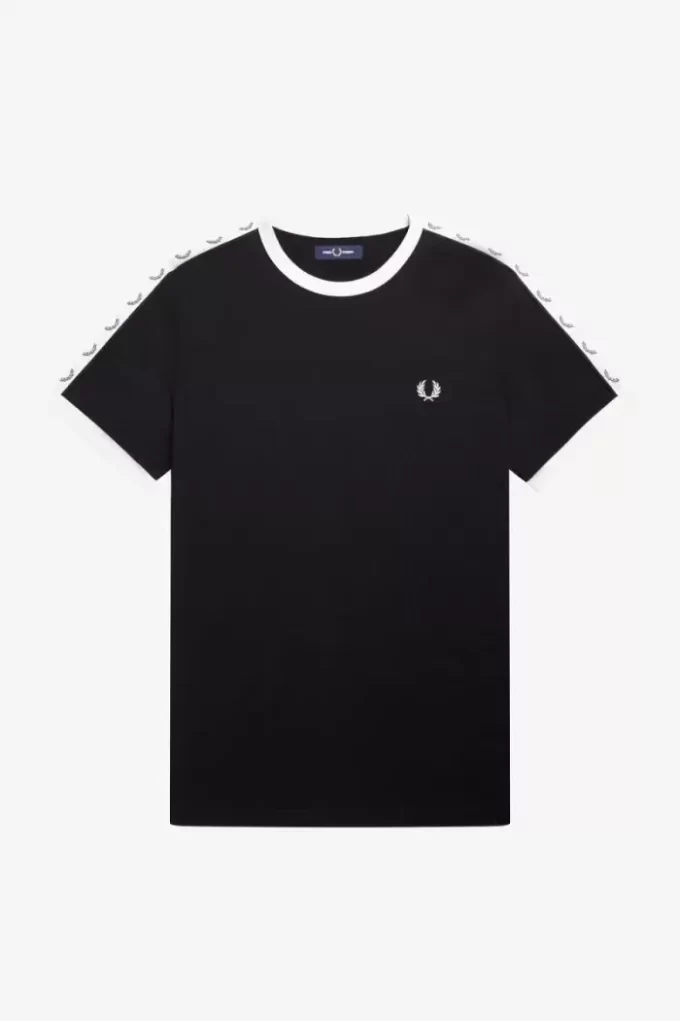 Ringer-T-Shirt mit Aufnäher für Herren