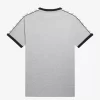 Ringer-T-Shirt mit Aufnäher für Herren