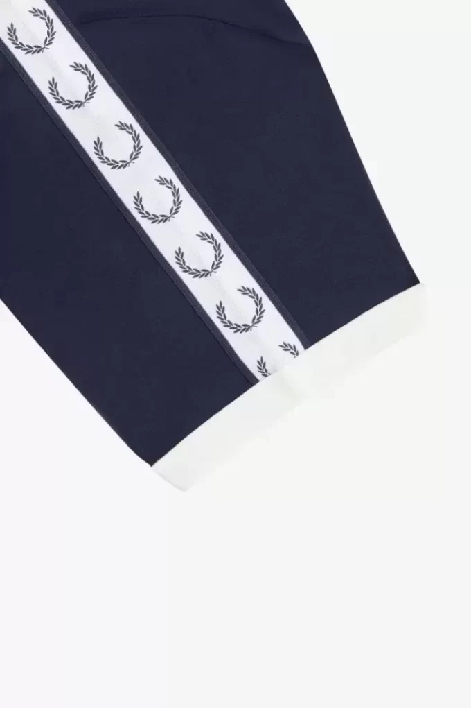 Ringer-T-Shirt mit Aufnäher für Herren