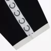 Ringer-T-Shirt mit Aufnäher für Herren