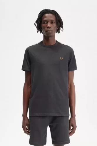 Ringer-T-Shirt mit Kontrastband für Herren