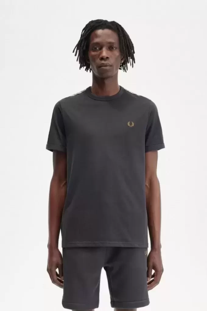 Ringer-T-Shirt mit Kontrastband für Herren