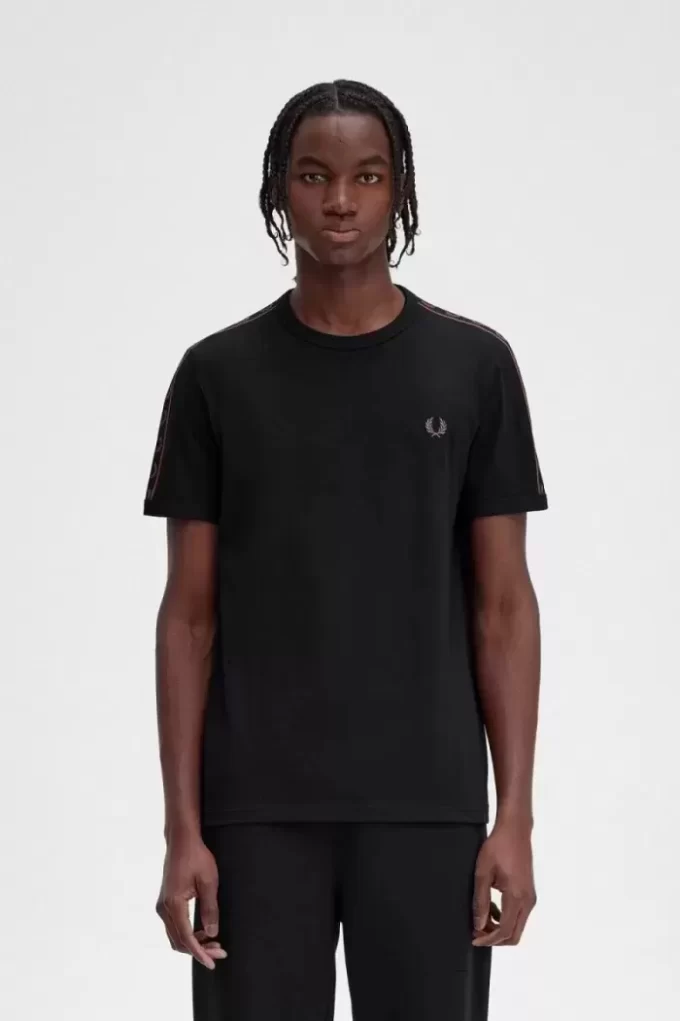 Ringer-T-Shirt mit Kontrastband für Herren