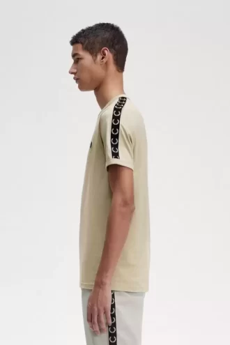 Ringer-T-Shirt mit Kontrastband für Herren