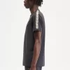 Ringer-T-Shirt mit Kontrastband für Herren
