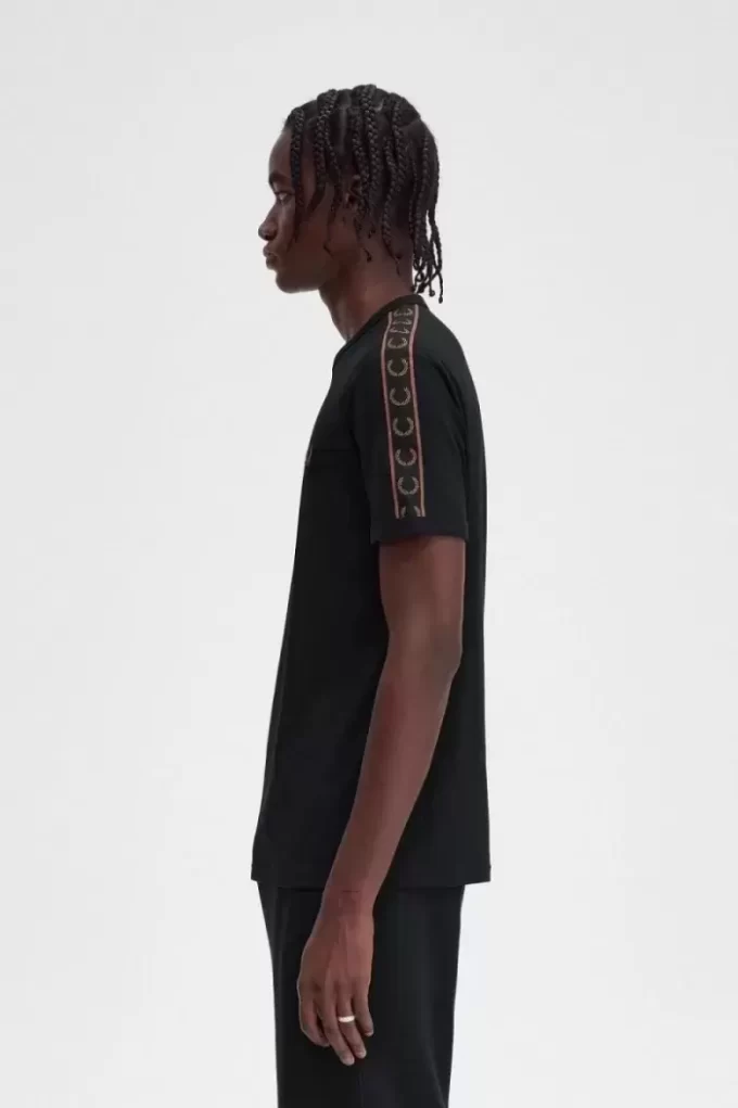 Ringer-T-Shirt mit Kontrastband für Herren