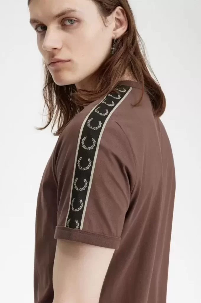 Ringer-T-Shirt mit Kontrastband für Herren