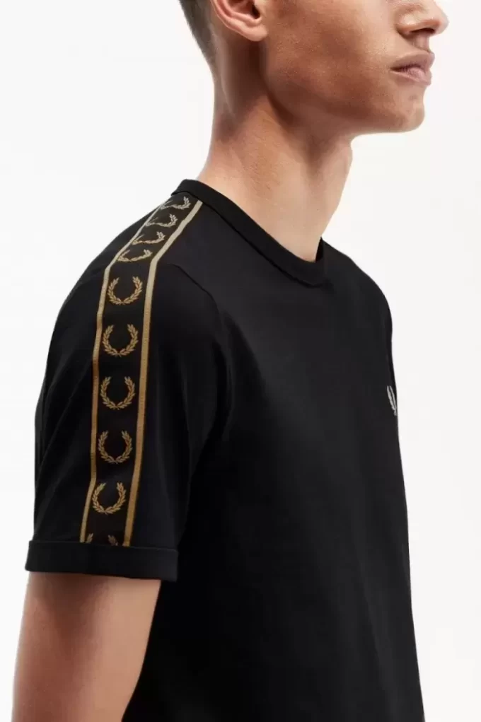 Ringer-T-Shirt mit Kontrastband für Herren