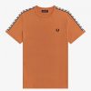 Ringer-T-Shirts mit Klebeband
