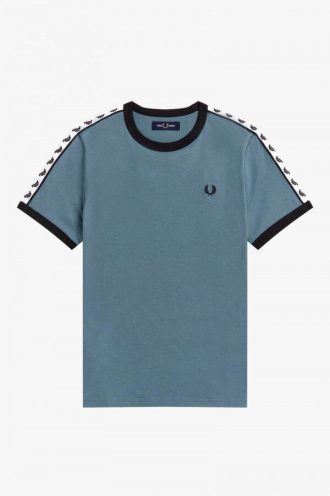 Ringer-T-Shirts mit Klebeband