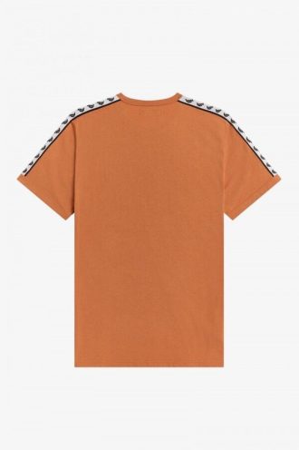 Ringer-T-Shirts mit Klebeband