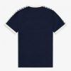 Ringer-T-Shirts mit Klebeband