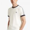 Ringer-T-Shirts mit Klebeband
