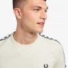 Ringer-T-Shirts mit Klebeband