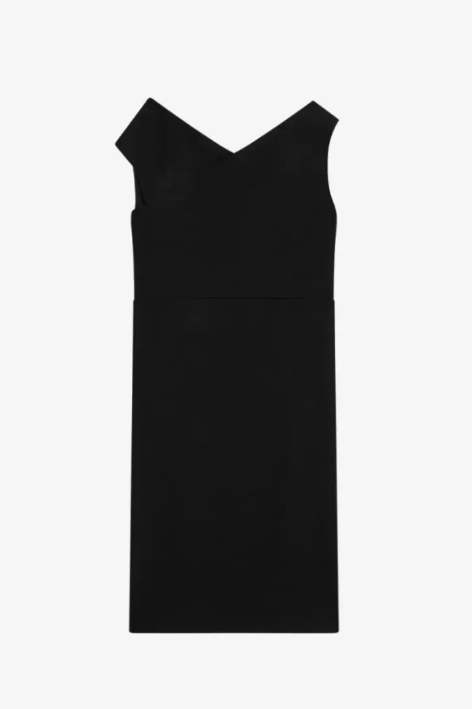 Schulterfreies Damenkleid