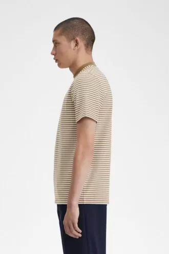 Schweres Herren-T-Shirt mit feinen Streifen
