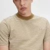 Schweres Herren-T-Shirt mit feinen Streifen