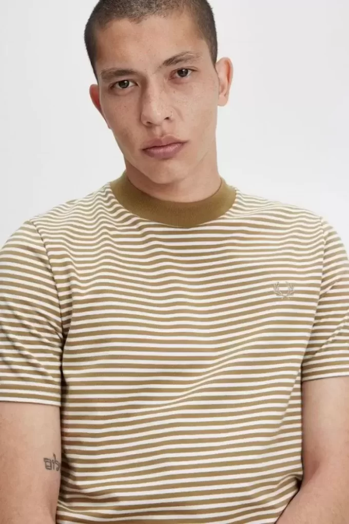 Schweres Herren-T-Shirt mit feinen Streifen