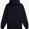 Segeljacken im Colourblock-Stil