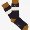 Socken mit Waffelstreifen