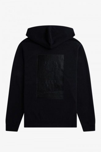 Sweatshirts mit Kapuze und Aufnäher