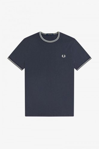T-Shirts mit Doppelstreifen
