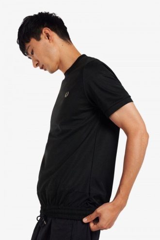 T-Shirts mit elastischem Saum