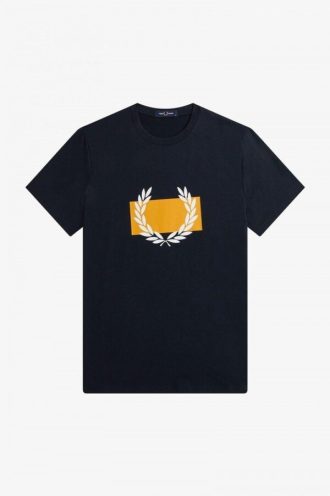 T-Shirts mit Lorbeerkranz-Print