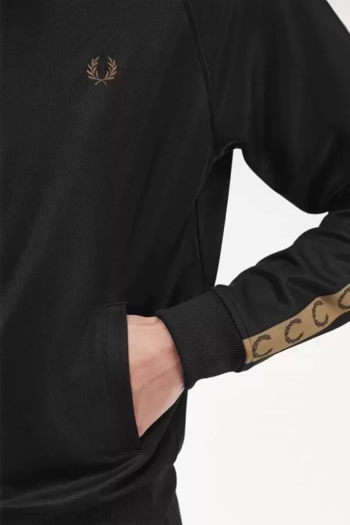 Trainingsjacken mit Kontrastband für Herren